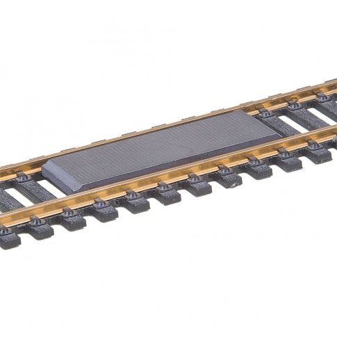 KADEE #322 Delayed Between The Rails Magnet Uncoupler Code 83 (1 Pair)