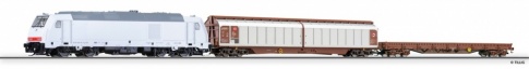 DIESEL LOCOMOTIVE STARTER SET WITH TWO FREIGHT WAGONS