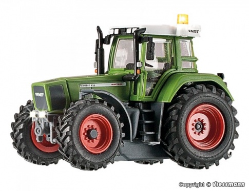 Viessmann 1166 Tractor FENDT with Illumination and Yellow Blinking Light HO