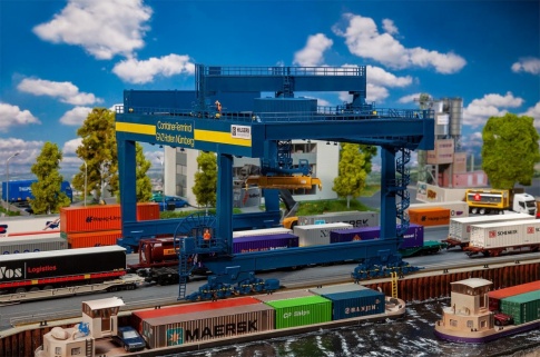 Faller 120291 GVZ Hafen Nürnberg Container Gantry Kit