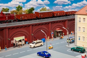 Faller 120572 Railway Arches with Shops Kit