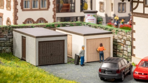 Noch 14319 Prefab Garages (2) Laser Cut Minis Kit