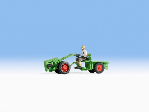 Noch 16750 Single axle tractor With Figure