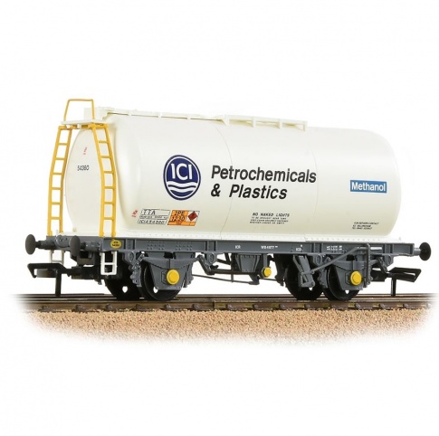 Bachmann 37-578B BR 45T TTA Tank Wagon 'ICI Petrochemicals & Plastics' White