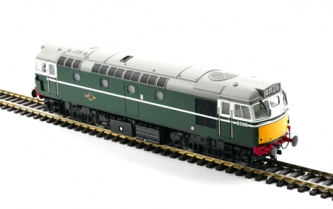 Heljan 2731- Class 27 - D5369 BR Green With Small Yellow Panels