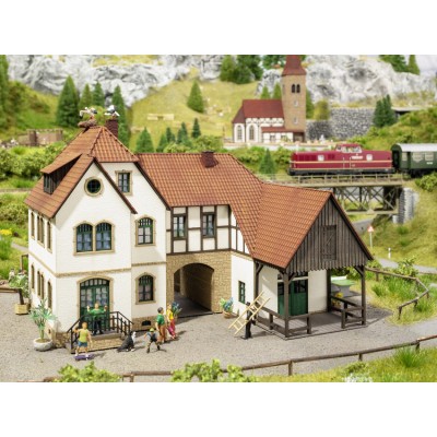 Noch 66703 Holiday Farm ''Linder'' house lasercut kit