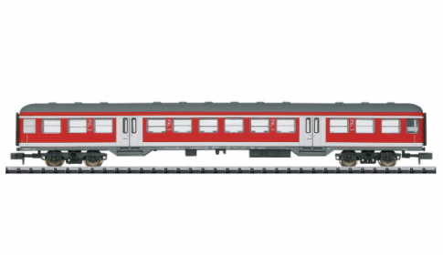 Minitrix 15986 DBAG BNRZ451.4 2ND Class Rotling Commuter Coach VI