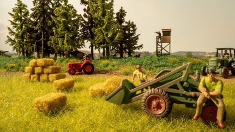 Noch N07461 Hay Bales (36)