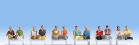 N15250 Seated Passengers (12) Without Legs Figure Set