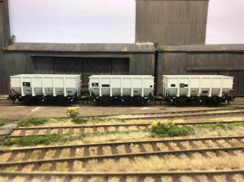 BR 24.5T HOP24/HUO Coal Hopper - Grey TOPS- Pack F