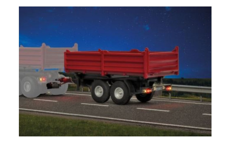 Viessmann 8014 H0 MB ACTROS 3-axle dump truck with rotating lights, red ...