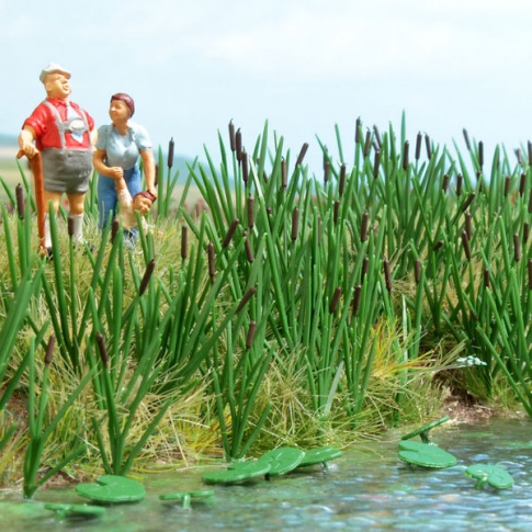 Busch 1256 Cattails/Bullrushes