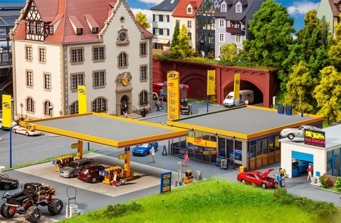 Faller 130589 JET Petrol Station Kit V