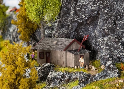 Faller 130292 Refuge Shack Kit