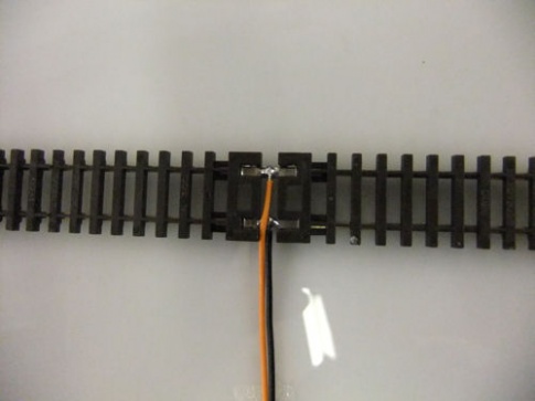 Gaugemaster GM17 Pair Connecting Leads (N Rail Joiner/Wire)
