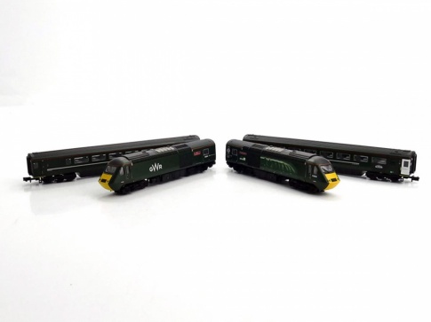 Gaugemaster 2210301 Class 43 HST 43041/ 093 GWR Castle Set