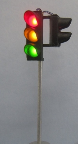 Krois-Modell 1003 traffic lights red / yellow / green, right with pedestrians,