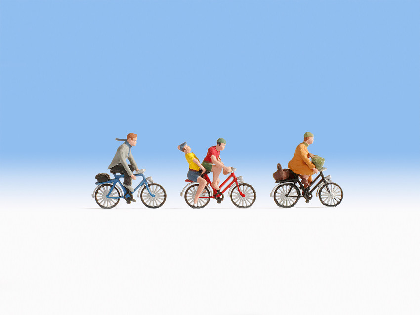 Noch 15898 Cyclists (3) And Accessories Figure Set