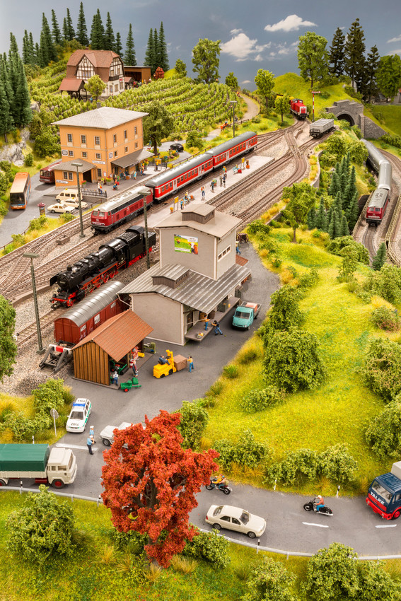 Noch "St Sebastian" Model Landscaping Guidebook - dcctrainautomation.co.uk