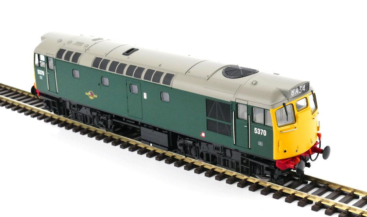 Heljan 2713- Class 27 - 5370 In Green With Full Yellow Ends
