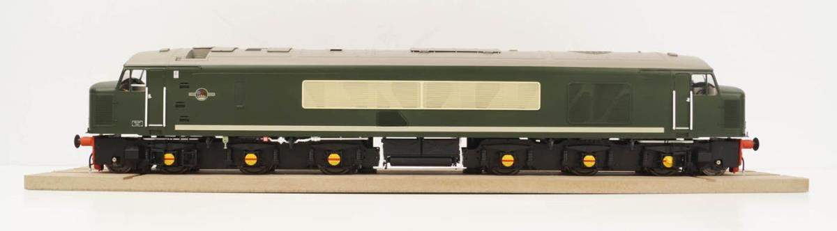 Heljan 45100 - Class 45 -D31 BR Green