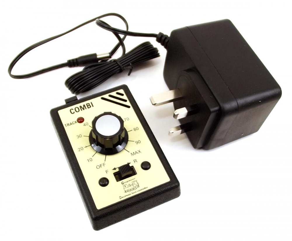 Gaugemaster GMC-COMBI Single Track Controller with Plug In Transformer