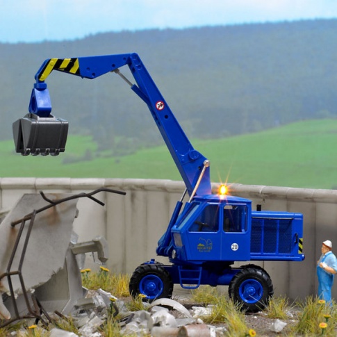 BUSCH 5619 Blue Excavator with working warning light