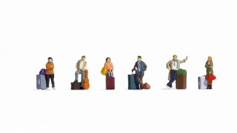 Noch 15217 Passengers (7) With Modern Luggage Figure Set