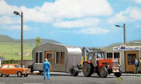 Busch 1407 - REH Transport for prefab buildings