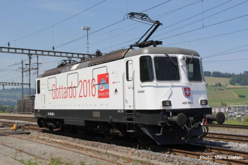 Roco 73253 SBB Re4/4 Gottardo 2016 Electric Locomotive IV (DCC-Sound)