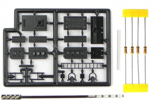 Train Tech SK6 Signal 4 Aspect Outer Distant with Red, Yellow & Green LEDs